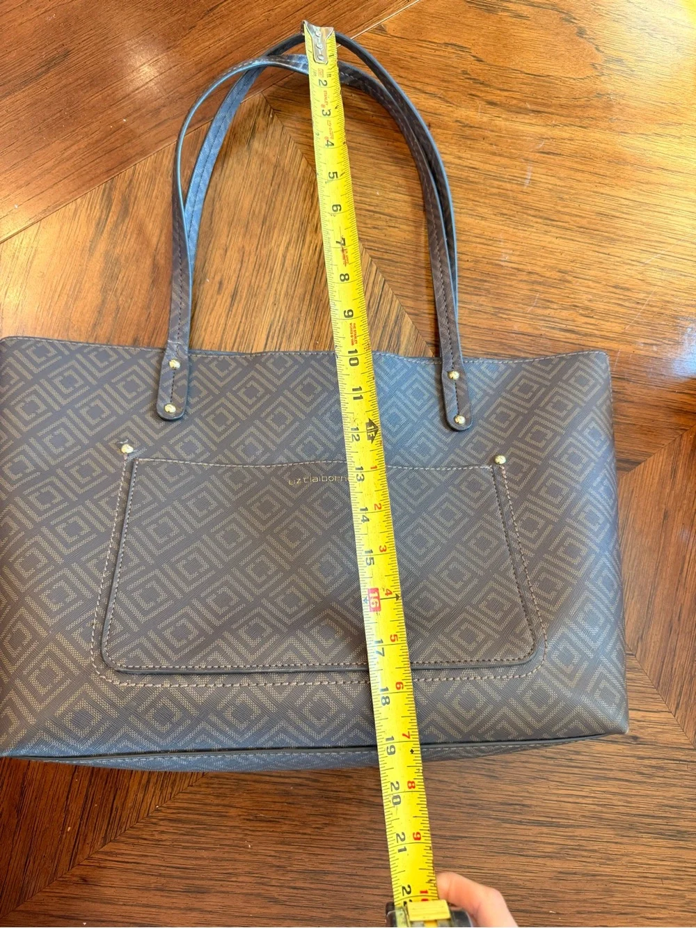 Liz Claiborne spacious tote